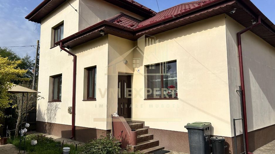 CASA  4 CAMERE PARTIAL MANSARDA  TEREN 200 MP CAMPULUNG - Poză 3