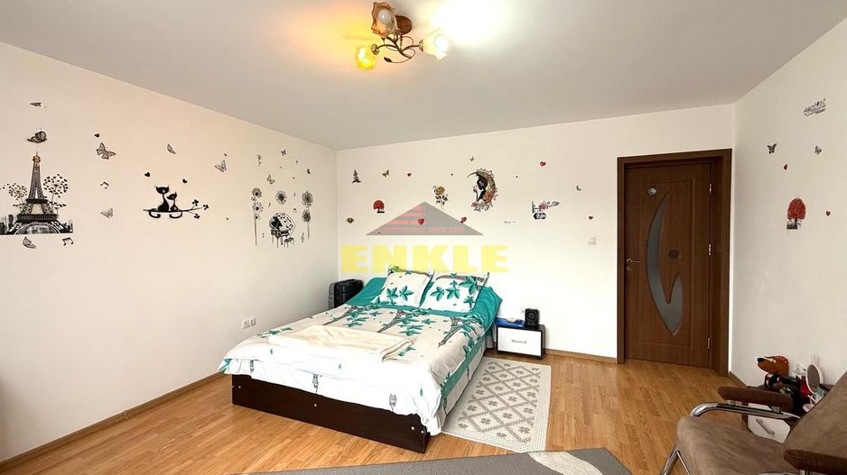 Apartament 3 camere de vânzare/Etaj 1– zonă Carrefour - Poză 2