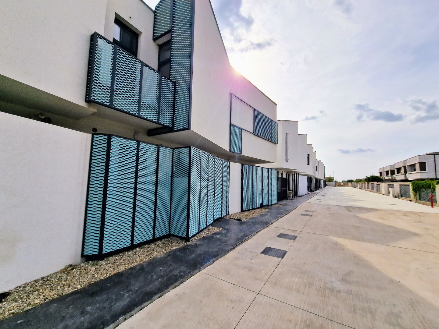 Ansamblu privat | Casa  4 camere | 3 bai | Parcare | Toate utilitatile - Poză 20