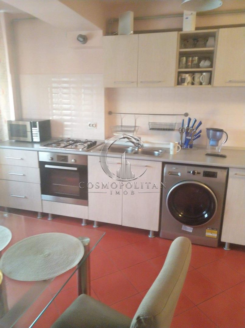 Apartament cu 3 camere ~ zona Balcescu ~ etaj 8 ~ renovat/mobilat - Poză 9