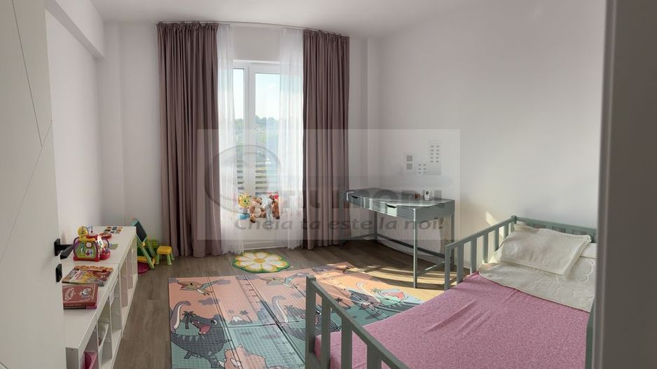 Apartament cu 3 camere Hlincea - 127.000 Euro - Poză 5