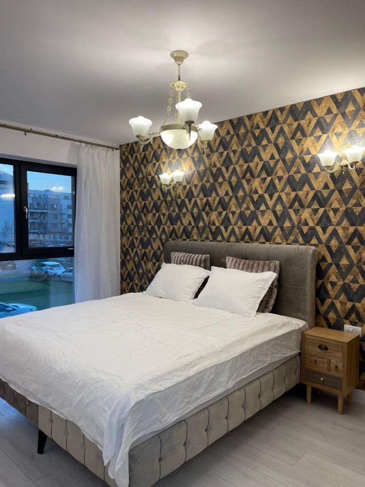 Inchiriere apartament 3 camere - Poză 1