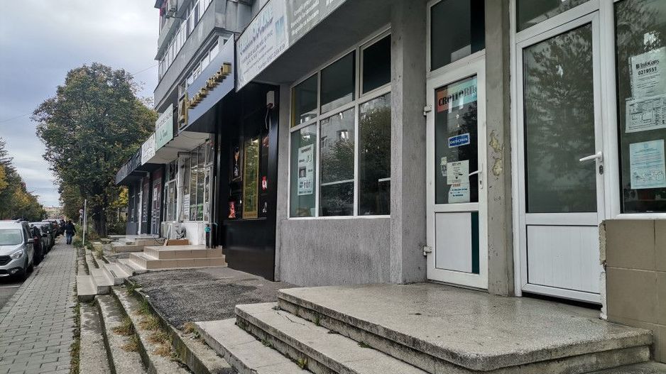 Inchiriere spatiu comercial central, strada Banat - Poză 2