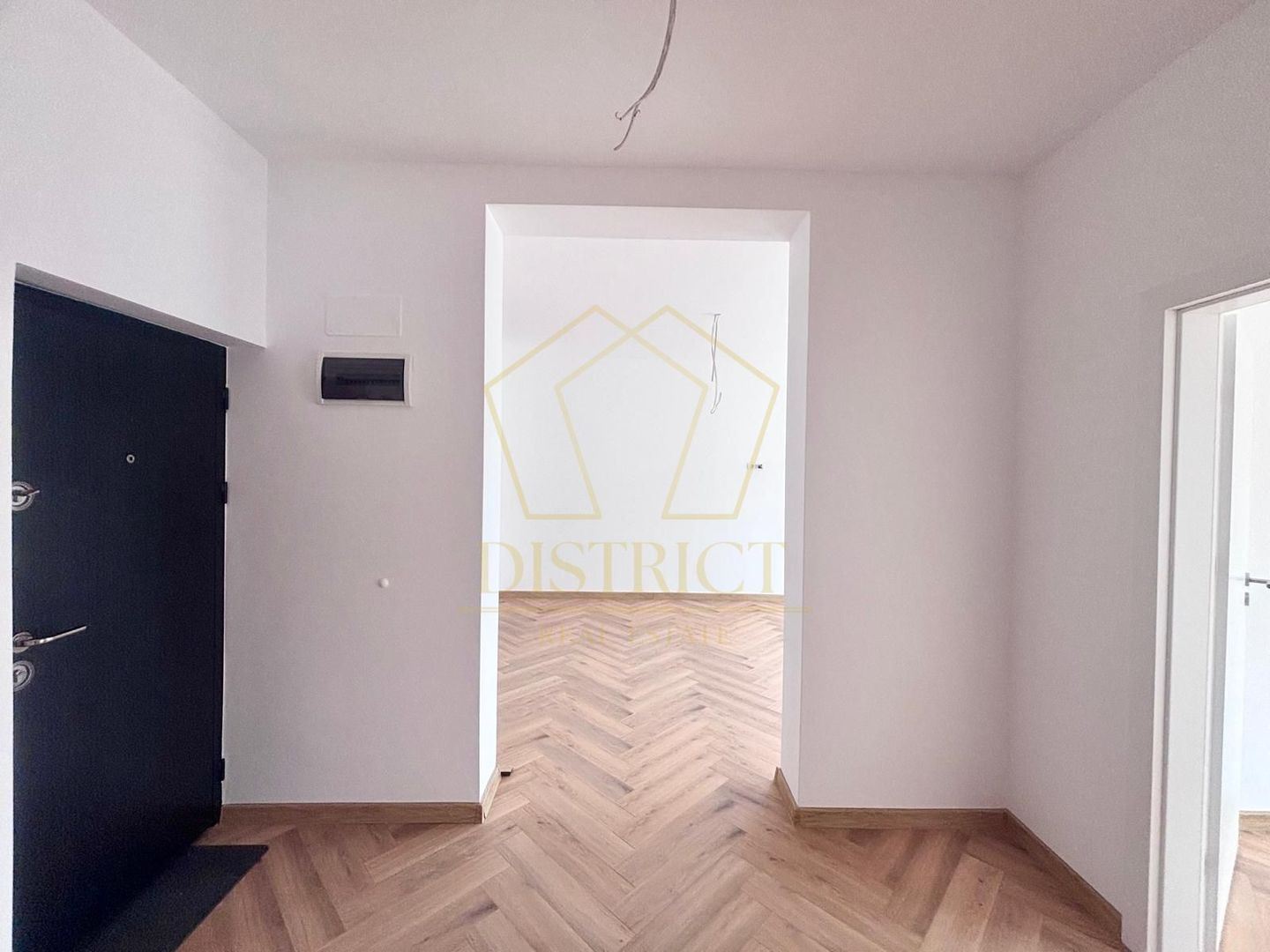 Penthouse semimobilat cu 3 camere | Torontalului - Poză 8