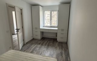 Apartament cu 2 camere, renovat, în zona Piața Alexandru cel Bun - Poză 8
