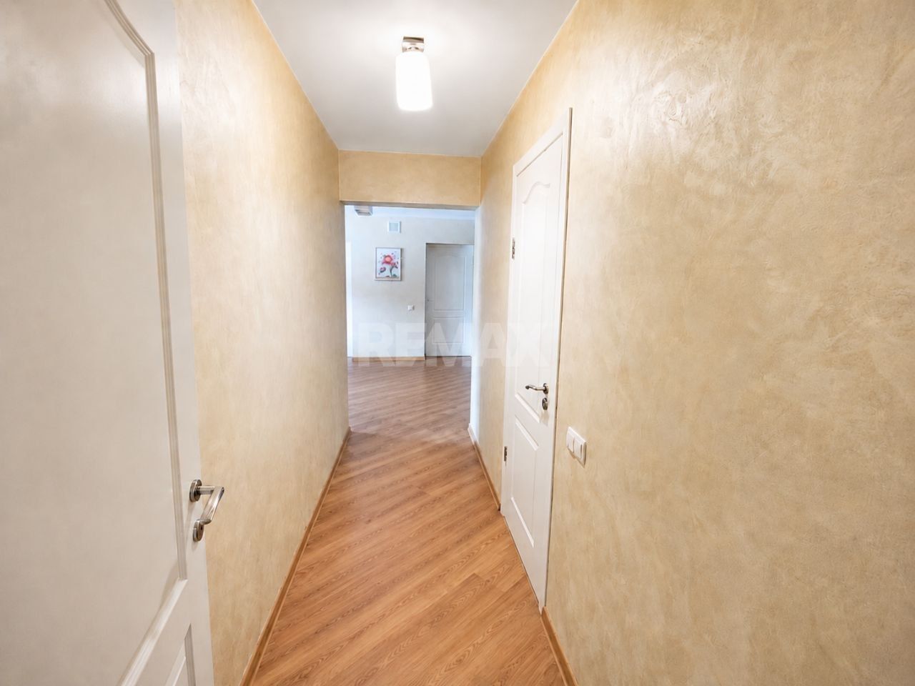 Casă cu 2 niveluri și intrări separate | 160 m² utili | 4 ari | Sîngera, Chișinău | Potent‌ial Duplex - Poză 5