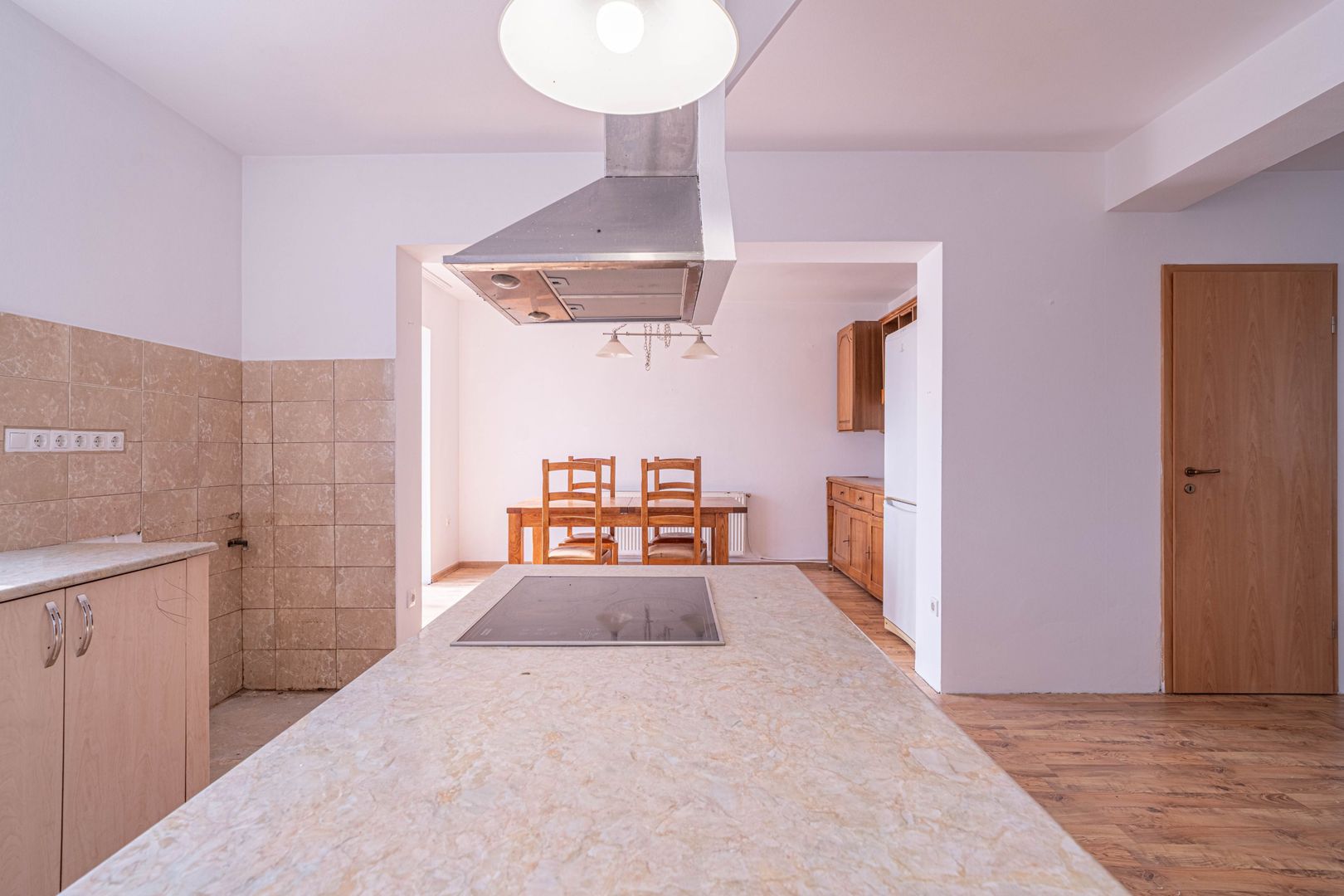 Casă de vânzare în Arad – zona Poltura - Poză 1