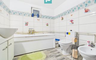 Casă retrasă Pișchia – 4 camere, teren 920 mp - Poză 11