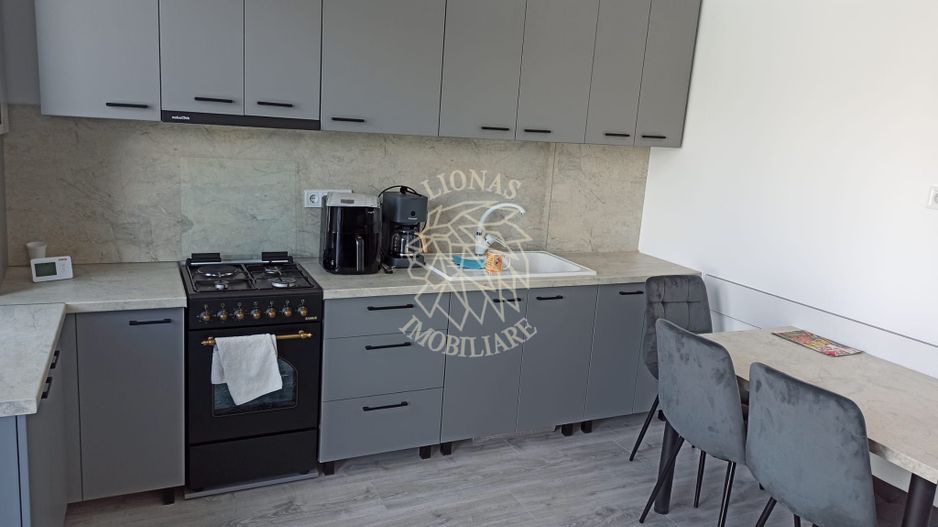 Apartament Nou 2 camere 41,5mp+terasa 25mp-parcare-etaj 3-lift-Zavoaie - Poză 2