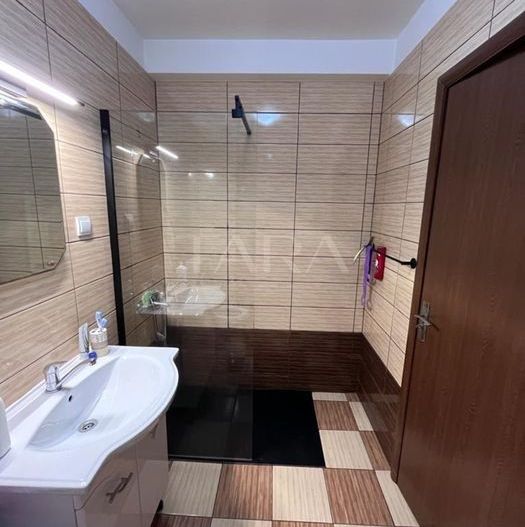 Apartament confortabil în cartierul Terra. - Poză 7