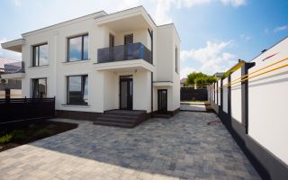 Vânzare, duplex, 3 nivele, str. Frasinilor, Ialoveni - Poză 1