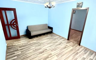De vânzare – Apartament 2 camere, Tineretului, Școala 10 - Poză 1