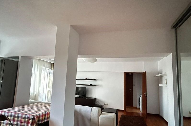 De Inchiriat Apartament 2 camere, metrou Piața Muncii - Poză 4