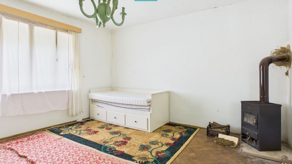 Casă cu teren generos Vărădia de Mureș - Stejar - Poză 14