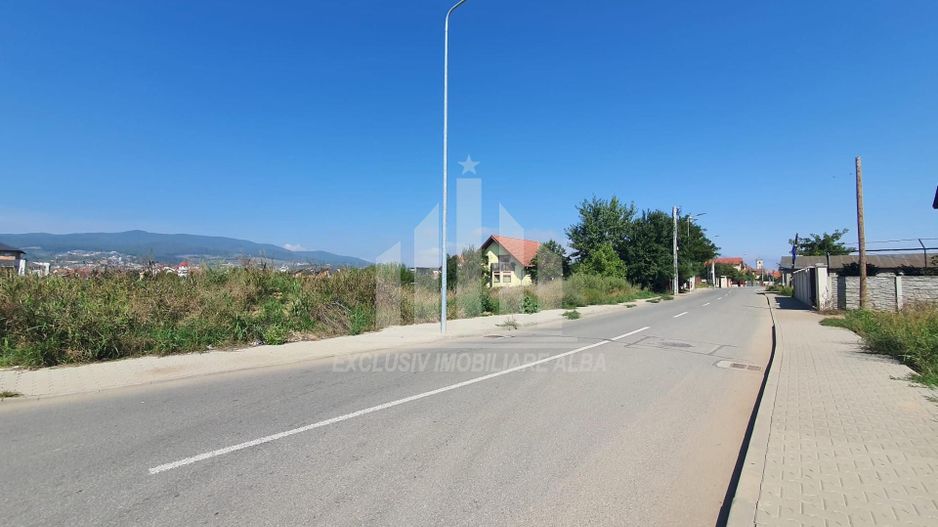 Teren intravilan de vanzare, Dealul Furcilor - Poză 1