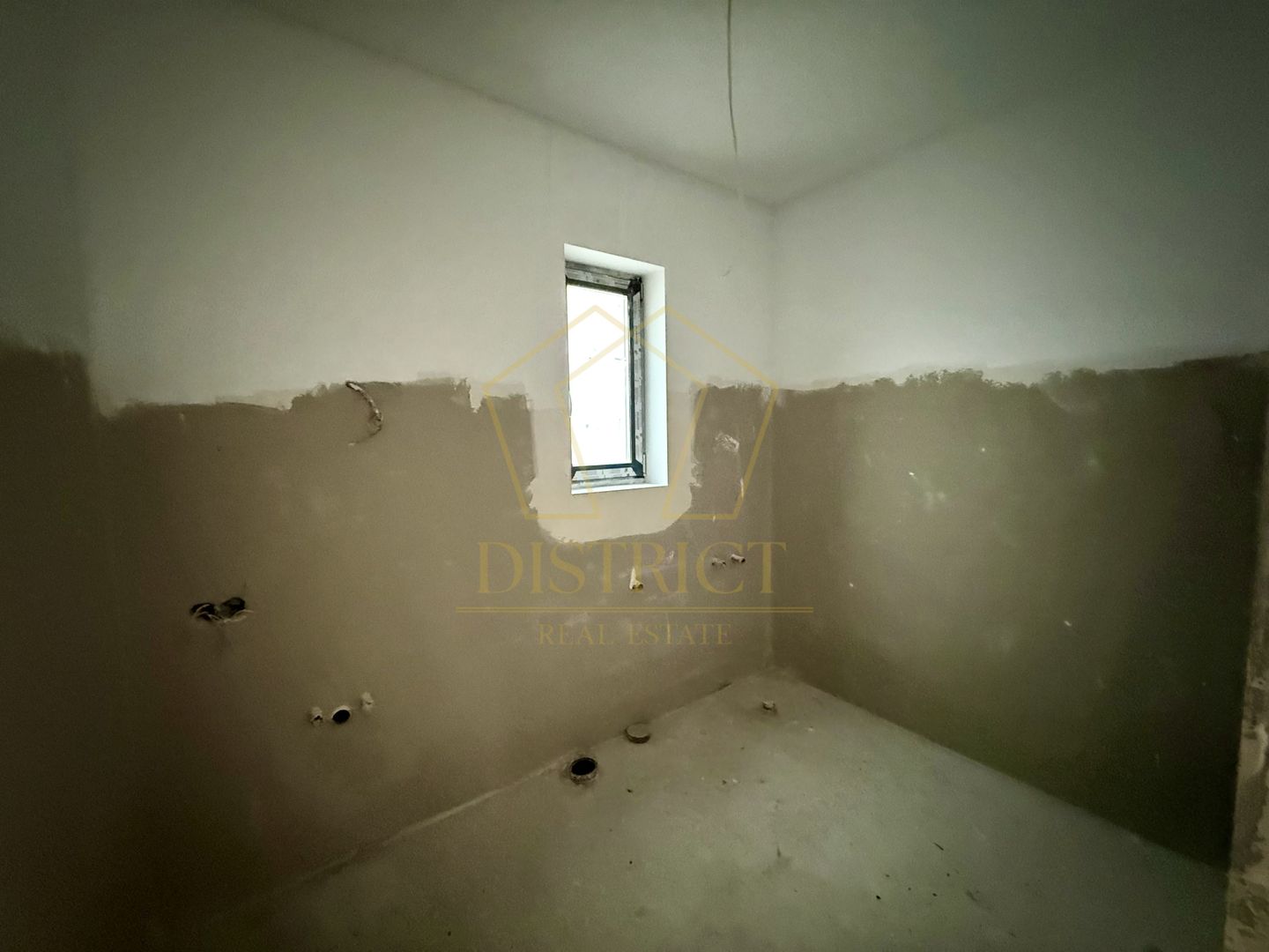 Duplex cu perete dublu cu toate utilitatile | Sanandrei - Poză 5