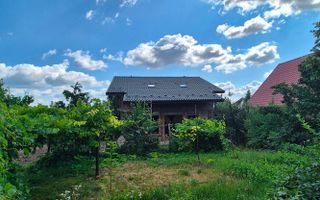 Casă la roșu cu teren 450 mp – Strada Strugurilor, Iași - Poză 4