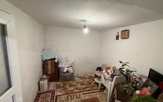 Casa cu 2 corpuri, acces auto, curte – Republica / Industriilor - Poză 3