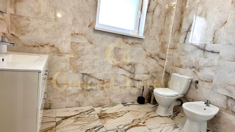 Apartament 3 camere de vanzare– Tractorul - Poză 8