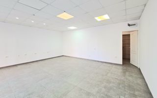 Spatiu comercial cu vad de închiriat Urban Coresi Brasov - 47 mp  # plus-imo.ro - Poză 3