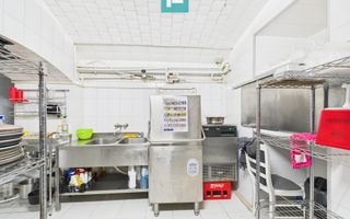 Spațiu comercial Horeca cu vad excelent - Poză 9