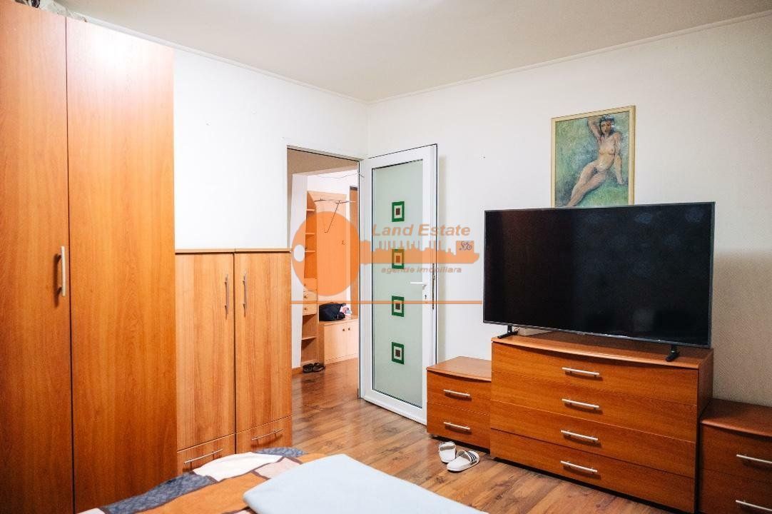 2 camere Decebal la 350m de Rond Alba Iulia - Poză 5