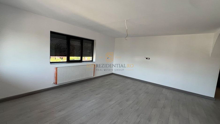Vila individuala cu 7 camere, 5 dormitoare, teren 363 mp-Com. Berceni - Poză 10