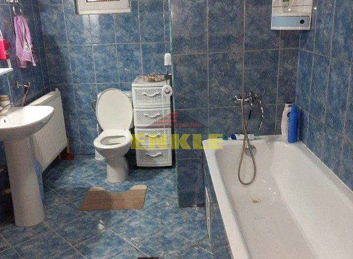 Casa 5 camere, Petru Rares, 530mp teren, 100000 euro negociabil - Poză 13