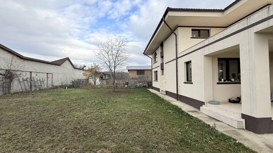 Vila Delux P+1 cu terasă și garaj + teren intravilan 783mp - Poză 31