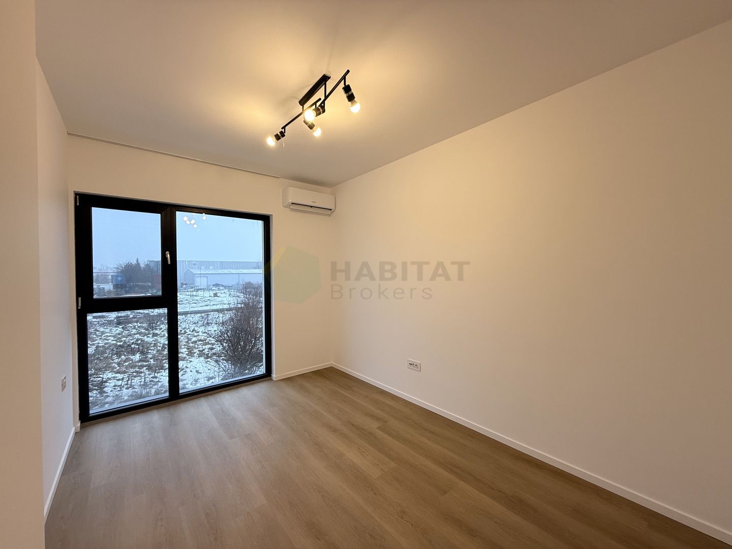 Vila finalizata in Complex Rezidential - Poză 15