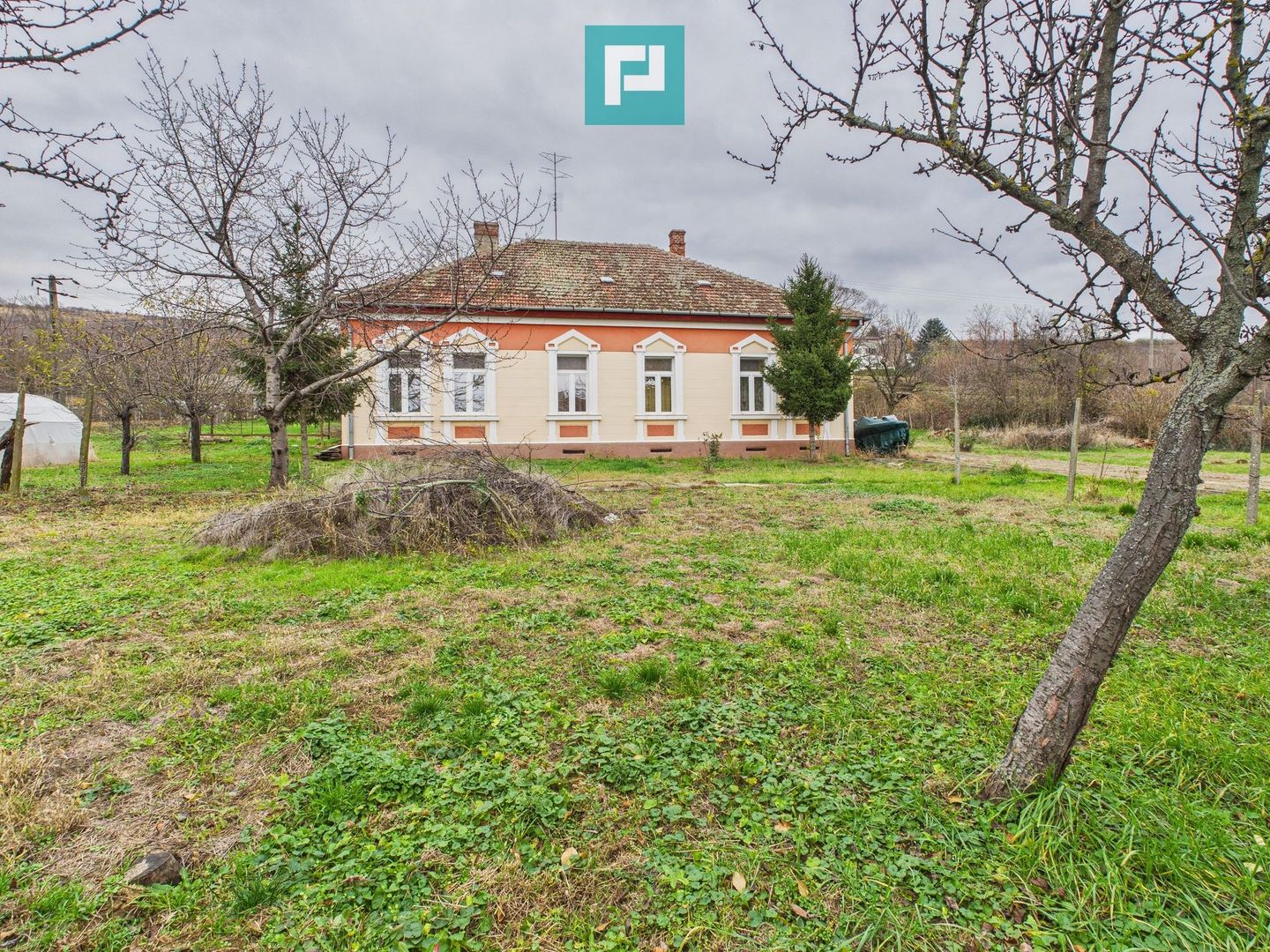 CONAC IMPRESIONANT ÎN GHIOROC - Poză 55