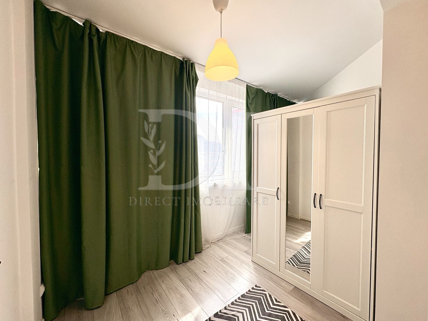 Apartament cu 2 camere -zona Vivo - Poză 9