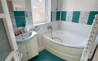 Oportunitate de investiție- Apartament cu 4 camere la et 1 la vila P+1 - Poză 9
