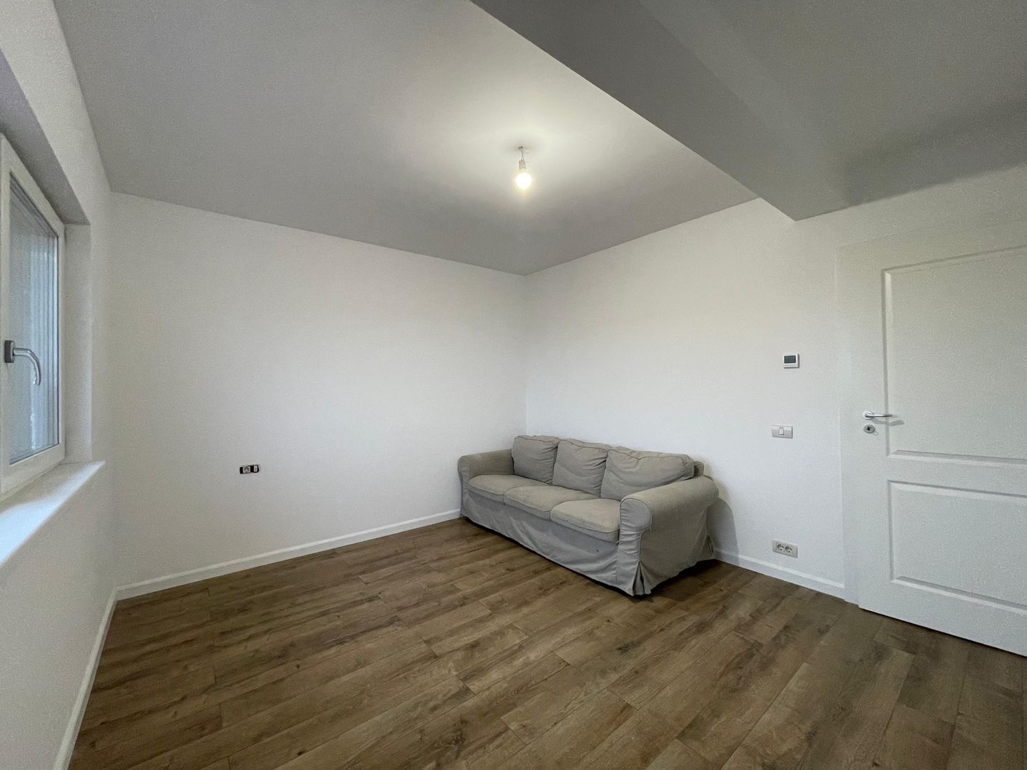 Duplex 122mp - zona Valery - Mosnita Noua - Poză 13