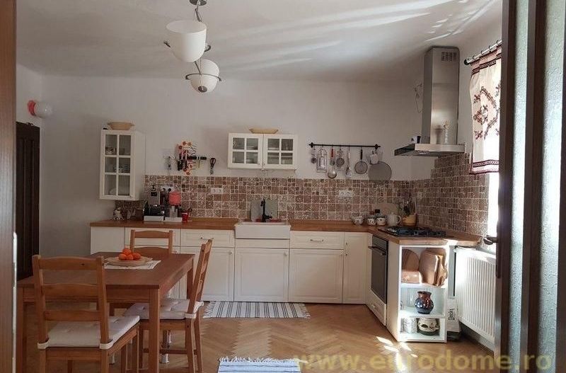 Vânzare Case în împrejurimi - Poză 3