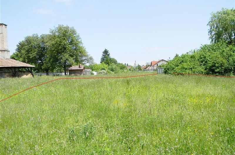 Teren intravilan cu utilitati in centrul comunei Cristian - Poză 6