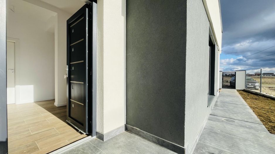 Casa Individuala | Design Ultramodern | Teren 516 mp | Comision 0% - Poză 3