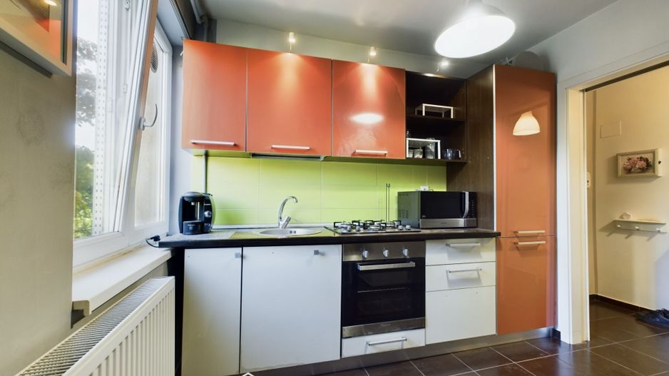 Apartament 2 camere, primitor, la doar 5 minute de Piața  Victoriei - Poză 19