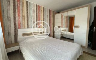 Apartament de vânzare cu 3 camere în zona Rogerius, Oradea - Poză 7