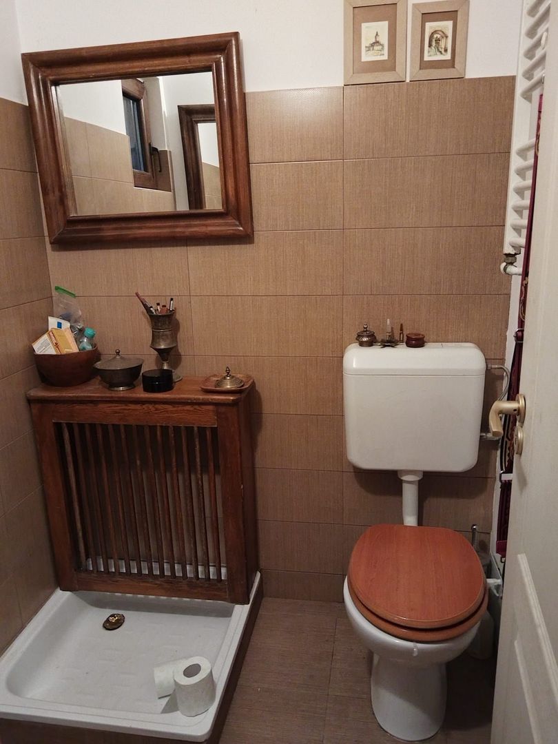 Casă -zona Liviu Rebreanu - Poză 17