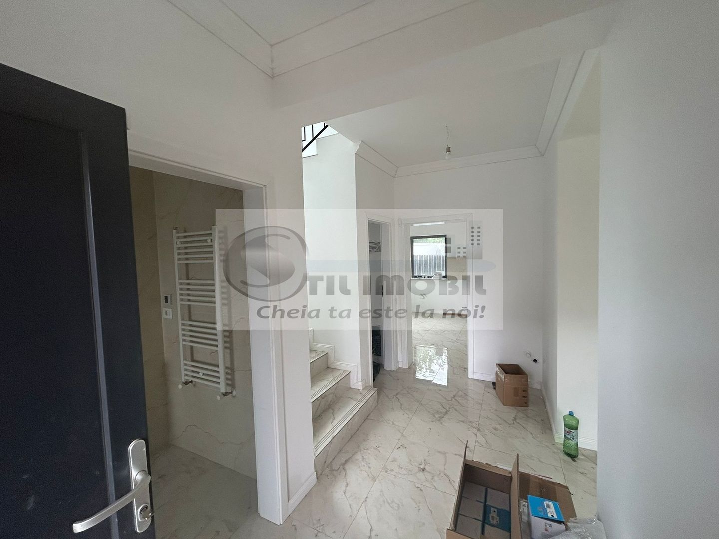 CASA TIP VILA - Gata de mutare! 240.000 euro - Poză 3