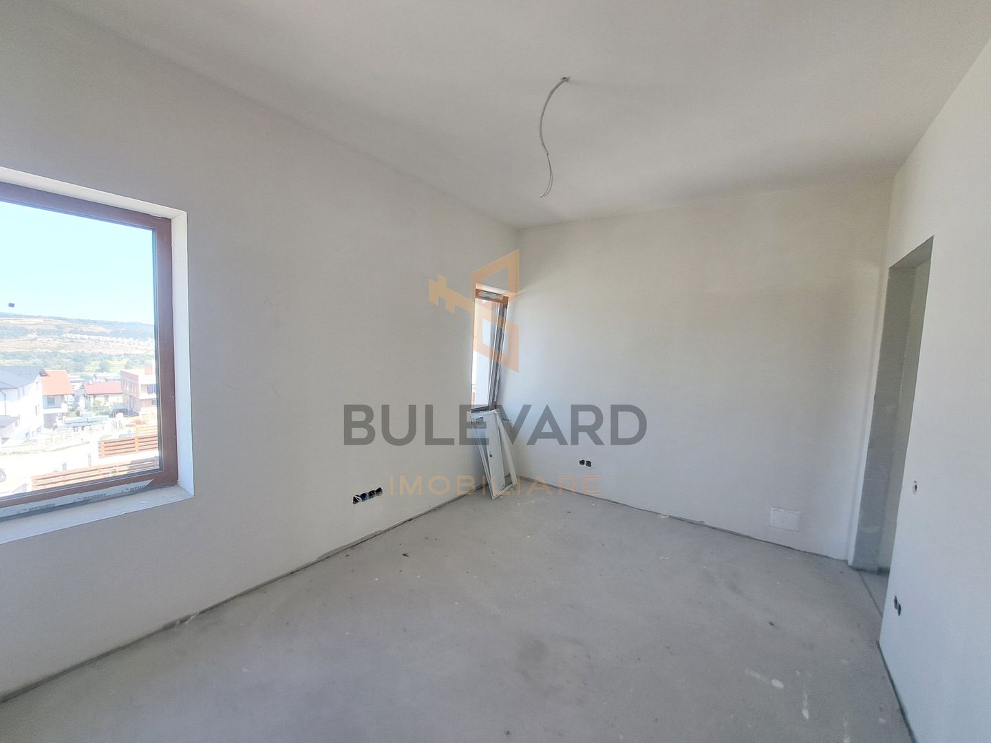 Casa tip duplex in zona Vivo Mall,  str Razoare Floresti - Poză 23