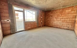 Apartament cu 2 camere si dressing decomandat la etajul 2in Giroc langa Hotel IQ - Poză 3