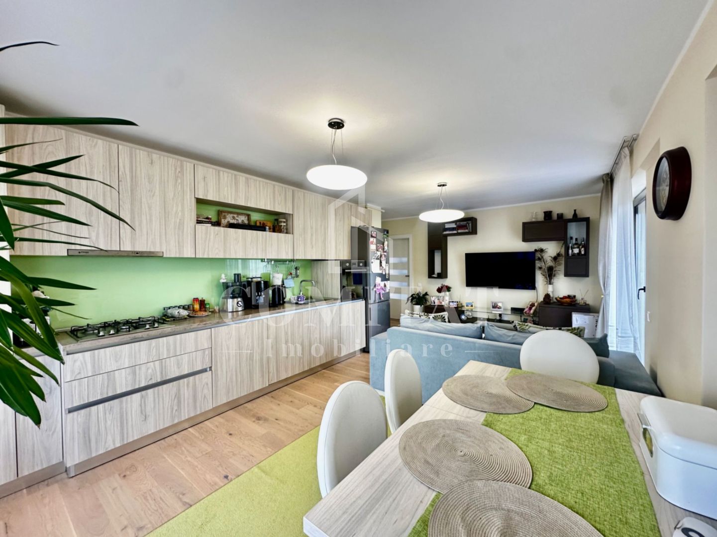Apartament 4 camere | Parcare | Terasa 30 mp | Cartier Europa - Poză 4