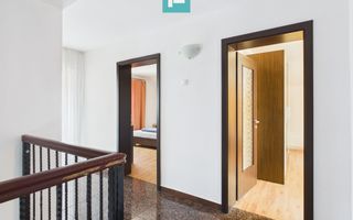 Casă individuală 8 camere - Dudeștii Noi - Poză 23