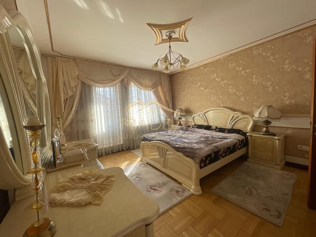 Vila superba**8 camere** Teren 1300 mp**Sauna +Piscina//Pipera - Poză 14