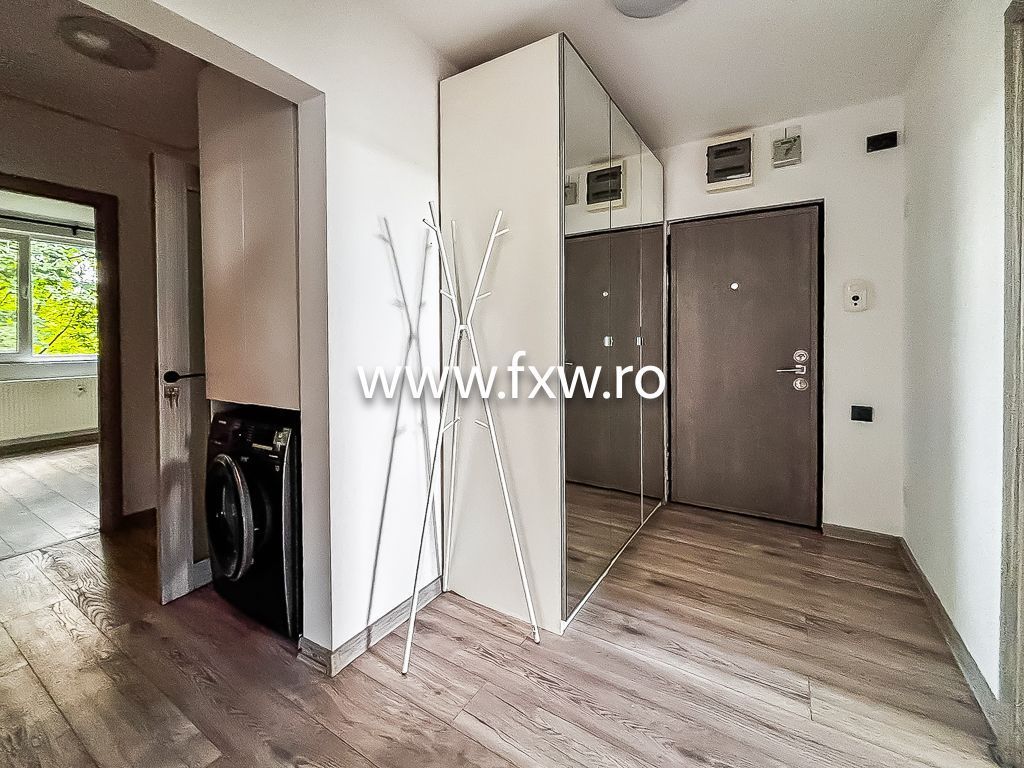 Apartament 3 camere decomandat, mobilat și utilat modern - Poză 9