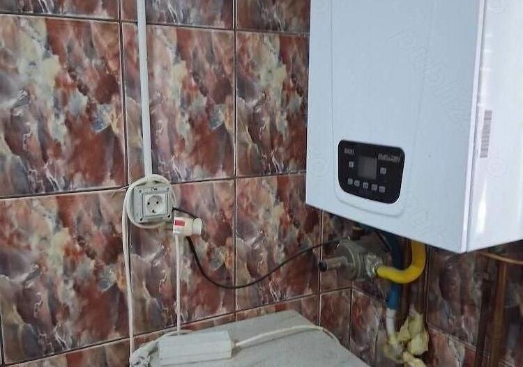 Apartament 3 camere-Decomandat -Zona Lipovei-Parter - Poză 3