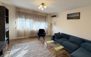Apartament cu 3 camere in Piata Balcescu - Poză 1