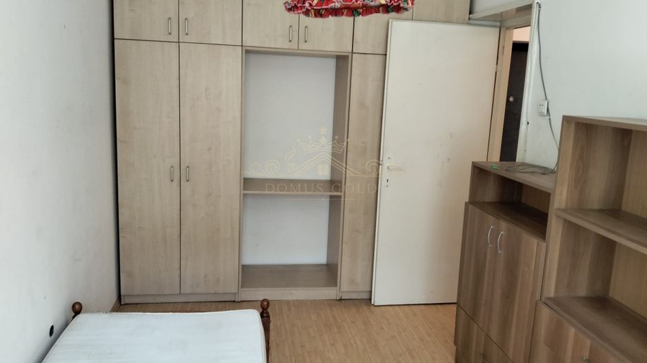 Vind apartament 3 camere in Gheorgheni . - Poză 16